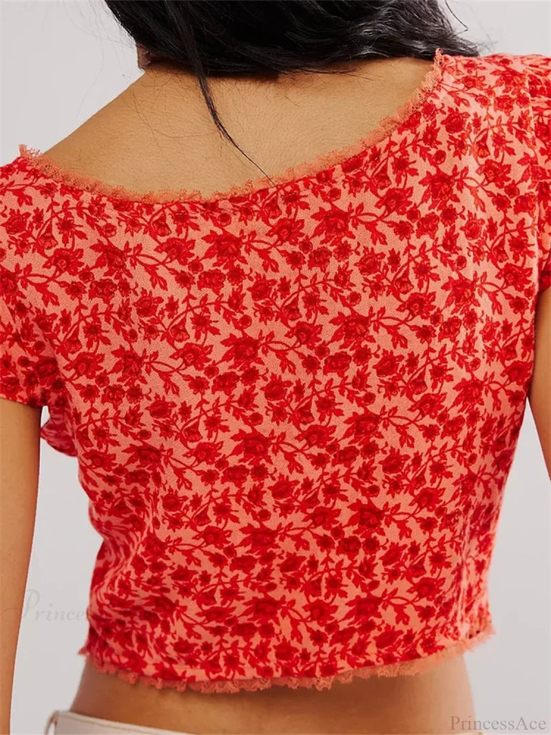 Retro Slim Fit Floral Button V-neck Crop Top croptop-250126