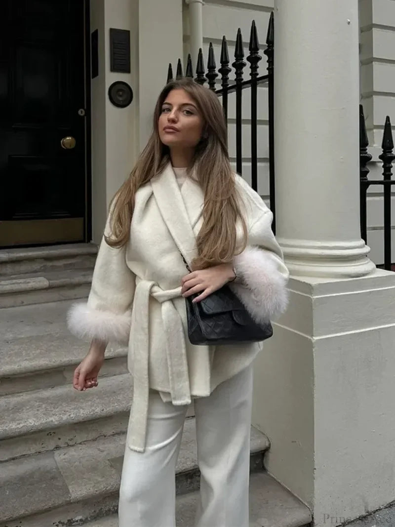 Burgundy Cuffed Woolen Coat White / S