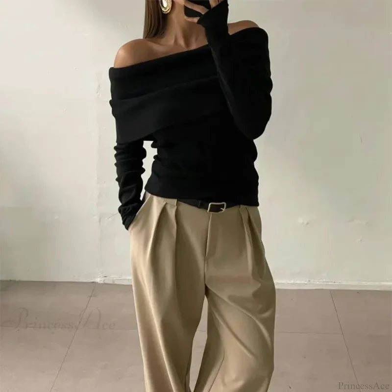 Off-Shoulder Slim Long Sleeve Pleated Sweater Black / S
