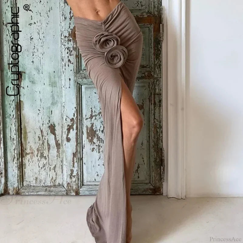 Ruched Split Floral Applique Maxi Skirt skirt-250126