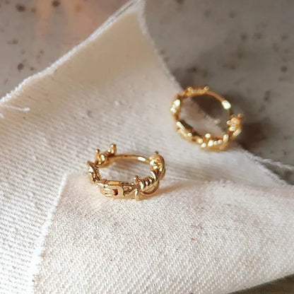 Shiny Thorns Circle Five-Pointed Star Earring gold