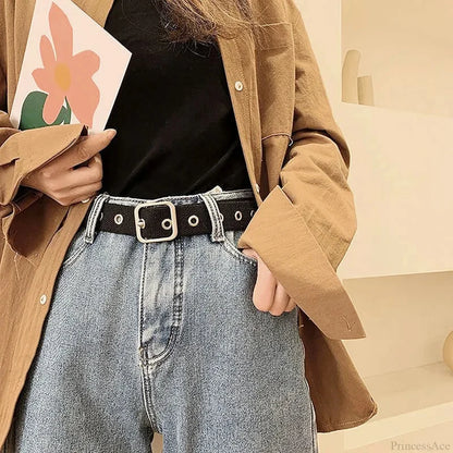 Synonyms: Gothic - medieval Leather - hide Pin - peg Buckle - clasp PU medieval hide peg clasp Belt