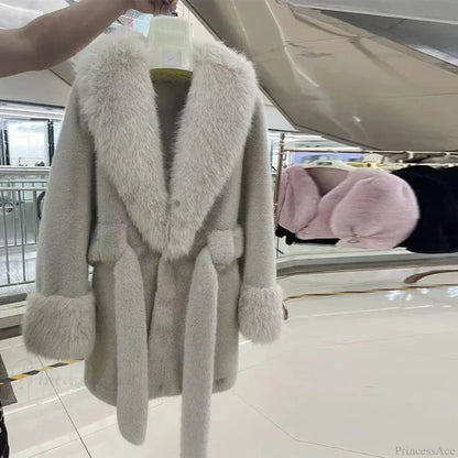 Vintage Fox Fur Belted Luxury Coat Creamy-White / L